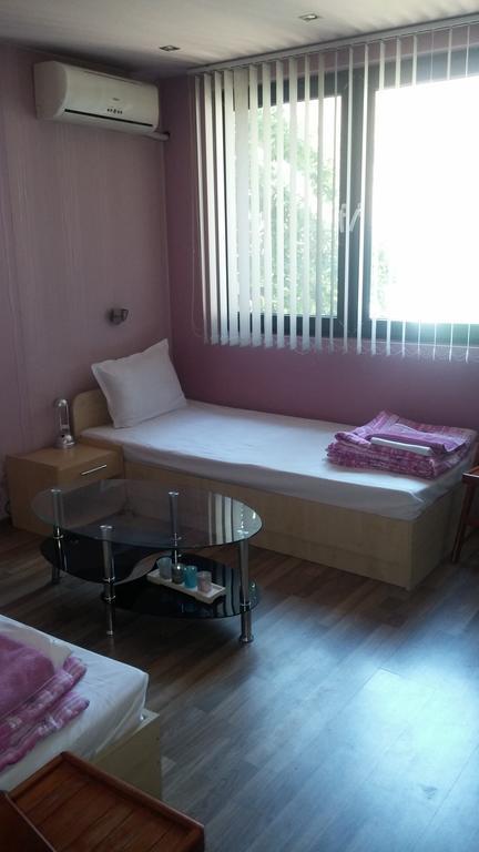 Comfort Guest Rooms Плевен Екстериор снимка