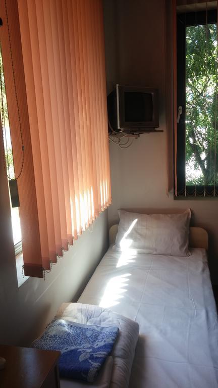 Comfort Guest Rooms Плевен Екстериор снимка